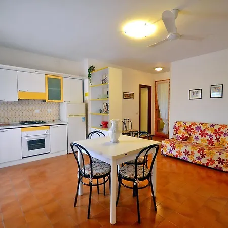 Appartamento Nazioni Apartment *
